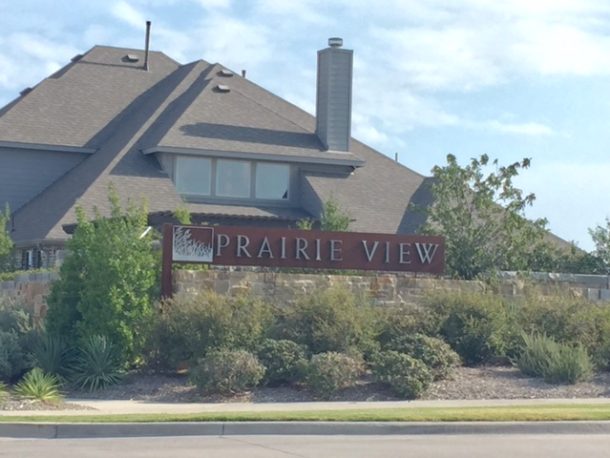 prairie-view-entrance-sign