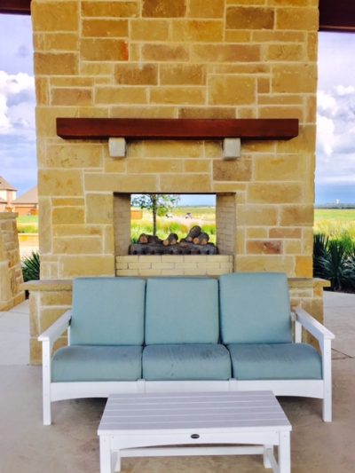 prairie-view-outdoor-fireplace