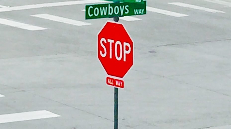 Frisco-Dallas-Cowboys-street-sign