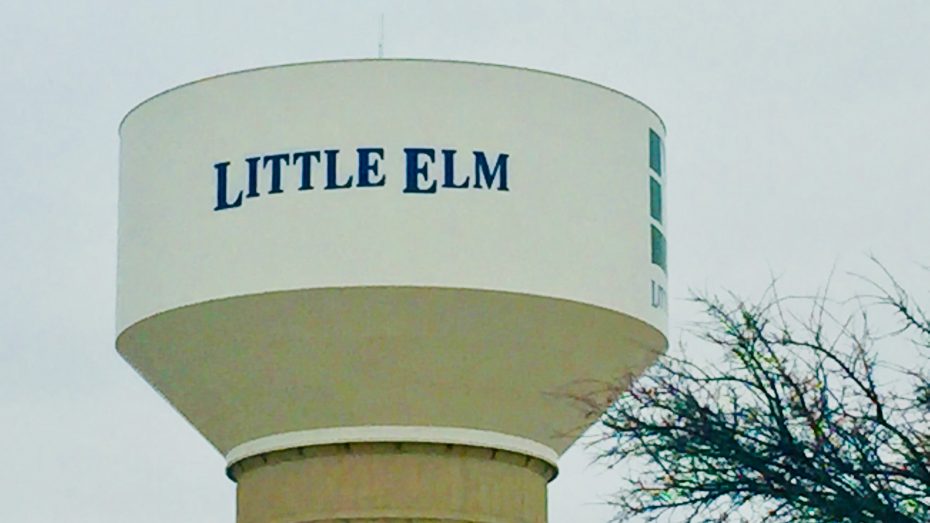 Little_Elm_water_tower