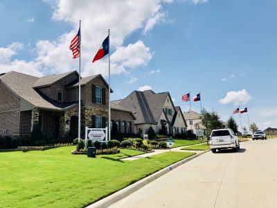 Sandbrock_Ranch_Aubrey_builder_models_flags